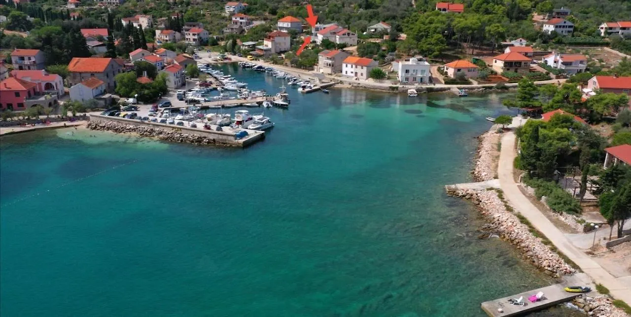 Flowers House On The Island Dugi Otok Zman
